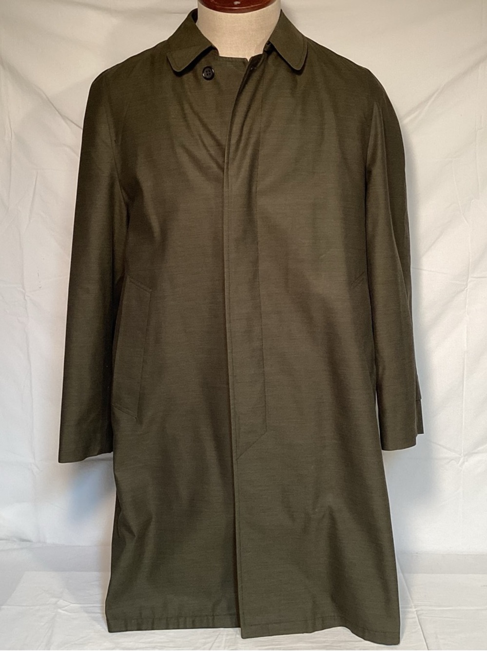 Alligator Vintage Men's Olive Green Overcoat - Classic Single-Breasted Coat